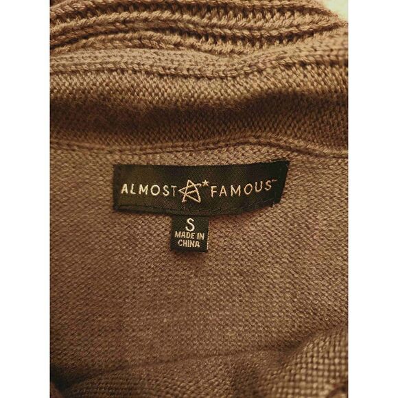 Almost Famous olive green off the shoulder sweater dress size small - Picture 3 of 8